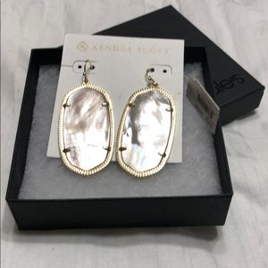 Kendra Scott mother of pearl earrings